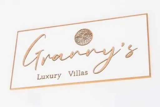 빌라 Grannys Foiníkion