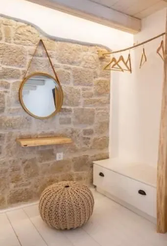 빌라 Grannys Foiníkion